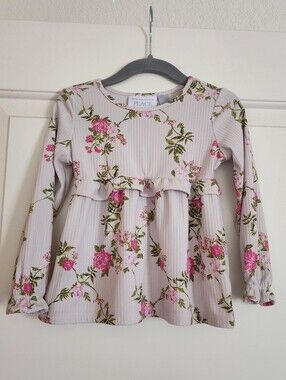 2T Floral Top